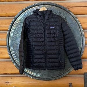 Patagonia Puffer Jacket with Hood/ Black/ M